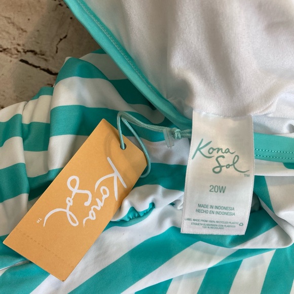 Kona Sol Swim Nwt Kona Sol Turquoisewhite Vertical Stripes One